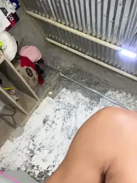 ikaro21 Pertunjukan Webcam