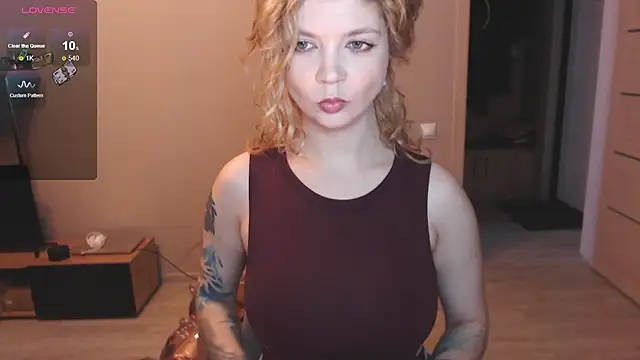 Chat XXX en directo de Brience