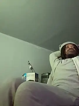 XXX chat uživo modela MIGHTYDEMONXXX