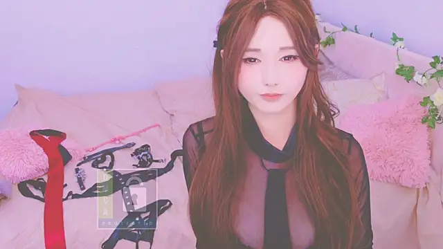 LongoriaEva Adlı Modelin Canlı XXX Sohbeti