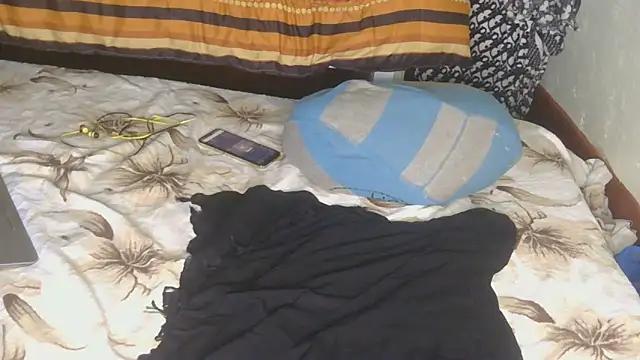 XXX chat uživo modela Pretty_hazel