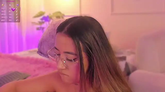 CrystalWw's Live XXX Chat