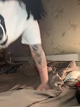 Naughtbaby_2025 现场XXX聊天