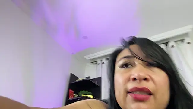 Živý XXX chat karimelee_