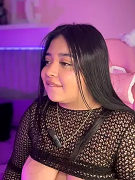 Chat +18 de Emily_Cooper7 ao vivo