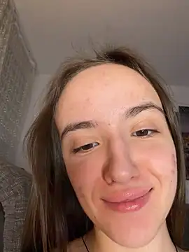 Chat +18 de EmilyWi_ ao vivo