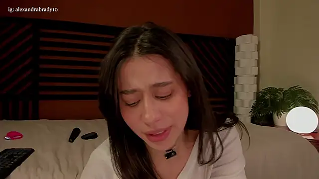 hannah_brady Obrolan Langsung XXX