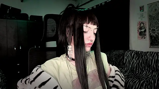 roxy_toxic: онлайн-секс-чат