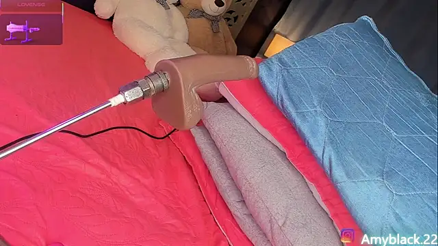 Amyblack__ Chat XXX in diretta