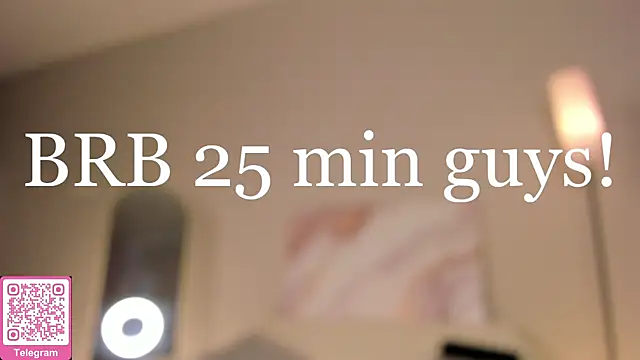 Chat +18 de ShyEmma_ ao vivo