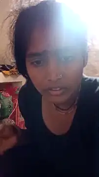 Guriya_0076 Adlı Modelin Canlı XXX Sohbeti