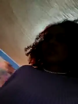 Chatroom XXX en direct de Helensex1