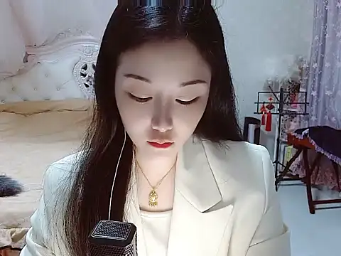 babyxier_ Show in webcam