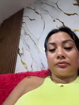 ValeryGrey Adlı Modelin Canlı XXX Sohbeti