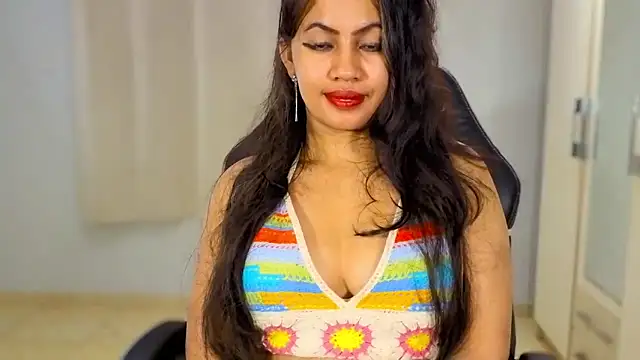 Chatroom XXX en direct de FannyXhot