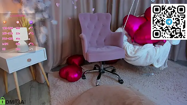 Show modela miiss__lulu na web-kameri