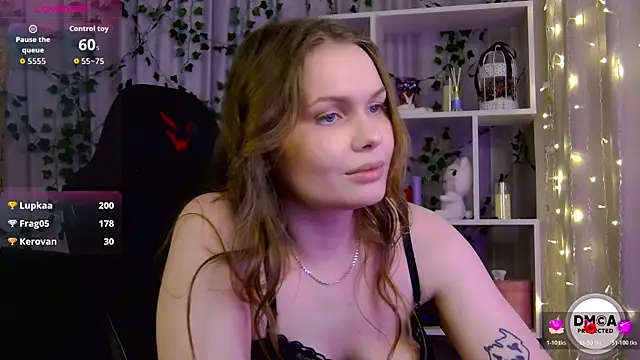 Kate_mermaid Adlı Modelin Canlı XXX Sohbeti