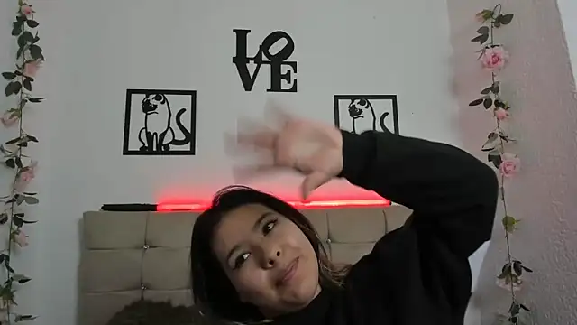 Chat XXX en directo de LinaBrowm