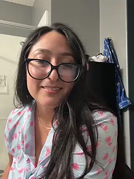 Goddessxxrosexx: онлайн-секс-чат