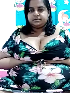 Chat +18 de SusanaEshwar ao vivo