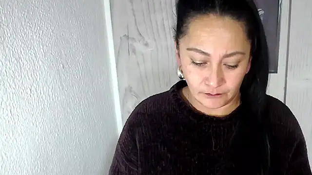 JULIANAWET69 现场XXX聊天