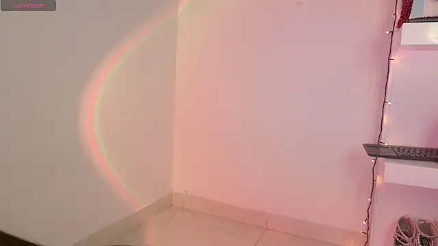 eva_sin18 Show in webcam