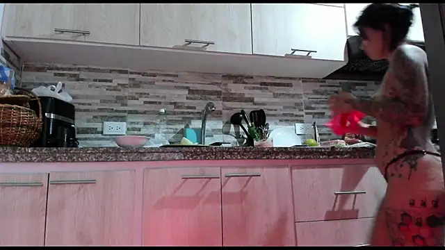 Živý XXX chat LorenRosse