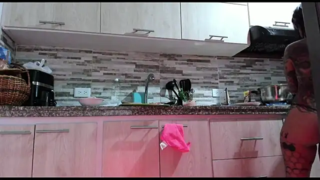 LorenRosse: онлайн-секс-чат