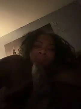 Chatroom XXX en direct de HaloRodeoLover2