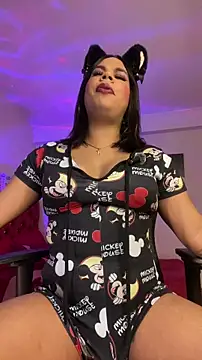 bywanda Adlı Modelin Canlı XXX Sohbeti