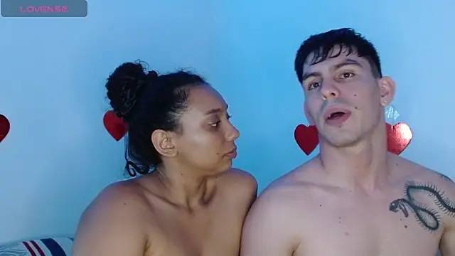 bryana_jones webkamerás műsora