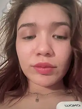 MilliDoll Chat XXX live