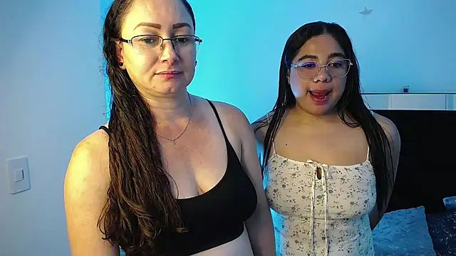 Онлайн чат XXX milly_sanchez