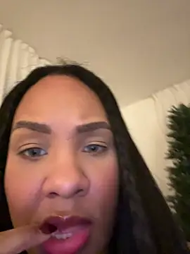 Chaniita's Live XXX Chat