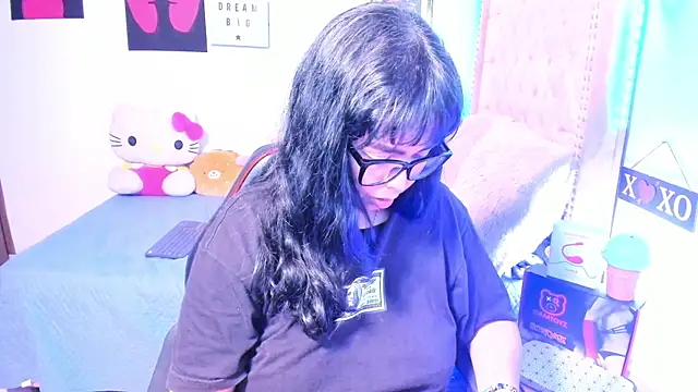 LillyCandy Chat XXX in diretta