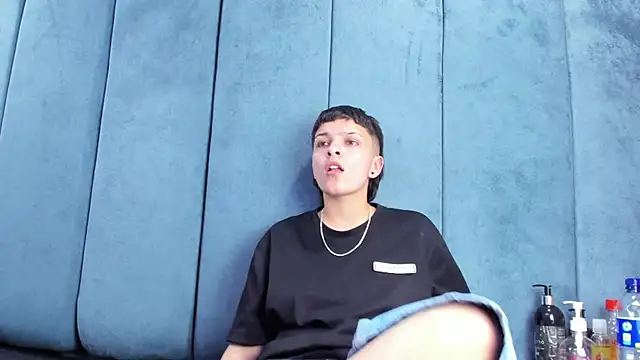 Megan_Thompson_ Live XXX-Chat