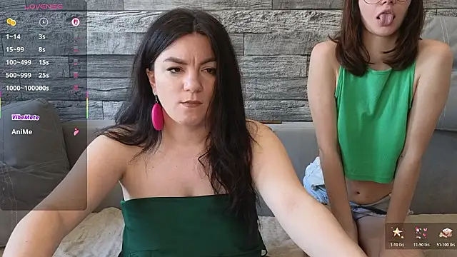 Czat XXX na żywo – Vika_loves_you