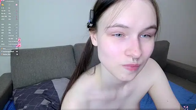 Chat XXX en directo de LolaVibe