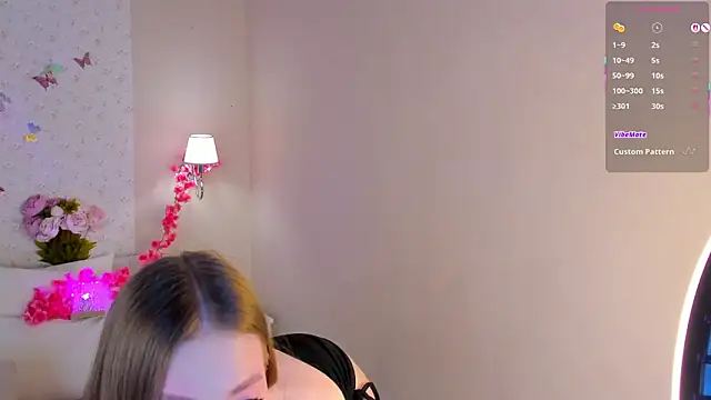 Tessa_Sunn élő XXX-chatje