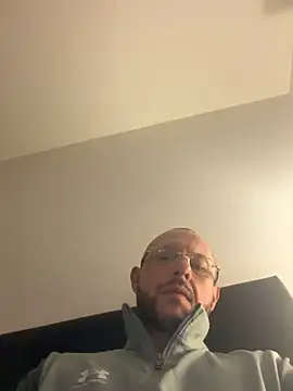 Guitccch 라이브 XXX 채팅