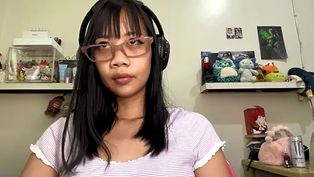 GloryKulikowski Pertunjukan Webcam