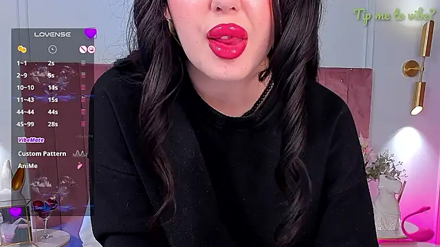 Pertunjukan Kamera Web Mayzzie