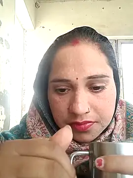 Cute-karisma1234 লাইভ XXX চ্যাট