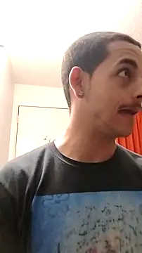 momo0208's Webcam Show