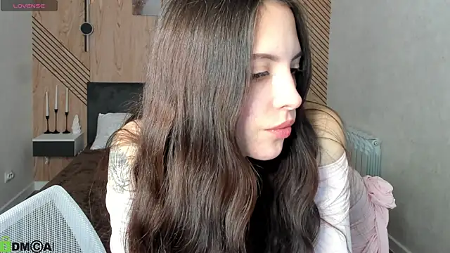 Онлайн чат XXX elise_robbie