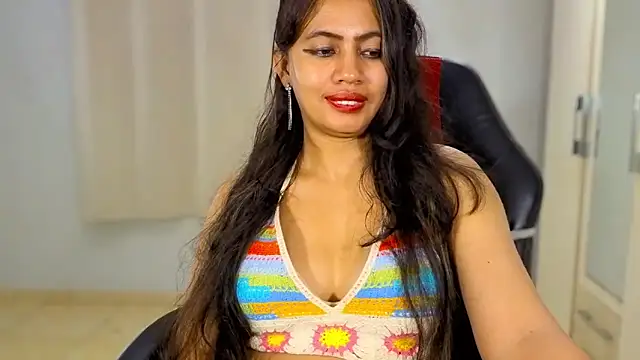 دردشة FannyXhot الجنسية المباشرة