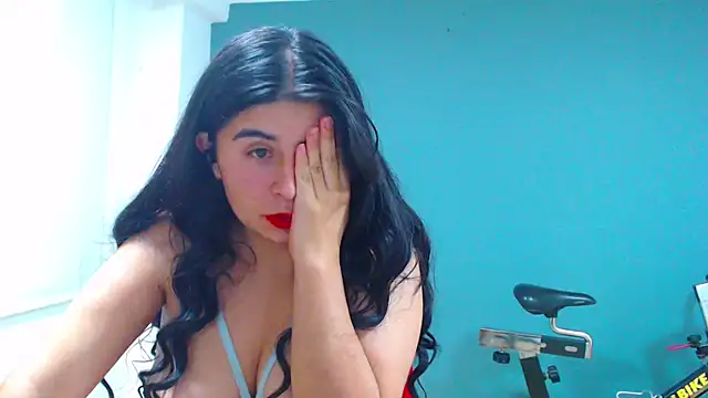 Chat XXX en directo de danna-_roouss