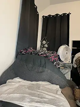 Exotic_Queen_ webkamerás műsora