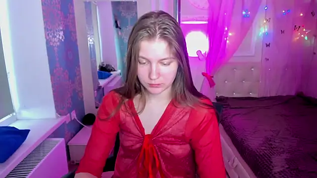 SherryDevil Adlı Modelin Canlı XXX Sohbeti