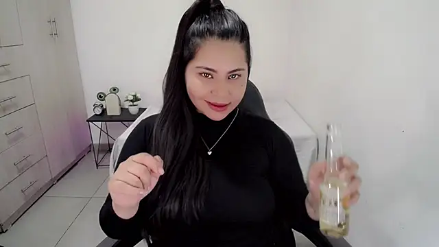 Chat +18 de Youlittlepervertt_ ao vivo